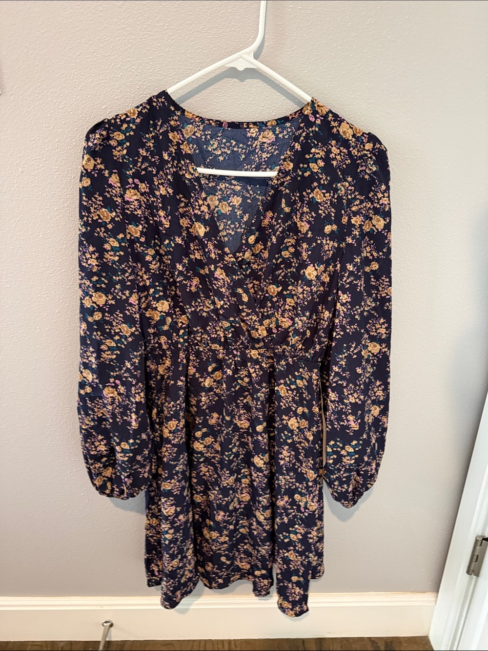 Amour Vert Navy Floral Long Sleeve Dress